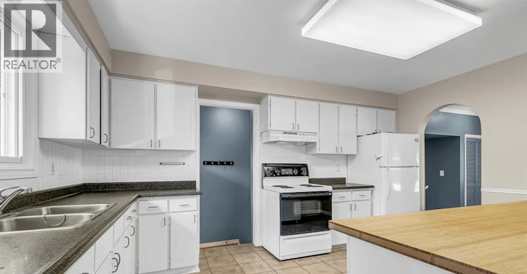 490 Kenwood, Lasalle, ON, N9G 2M1 - 10