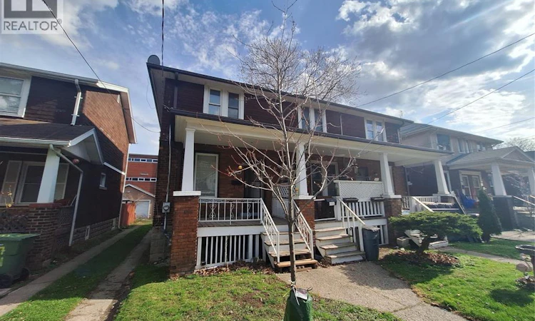 3219 Linwood Place