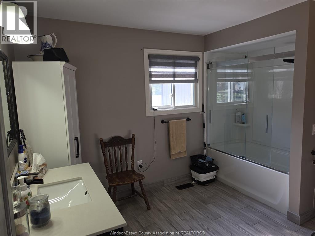 MAIN-1282 Stuart Boulevard, Lasalle, ON, N9J 1Y4 - 15