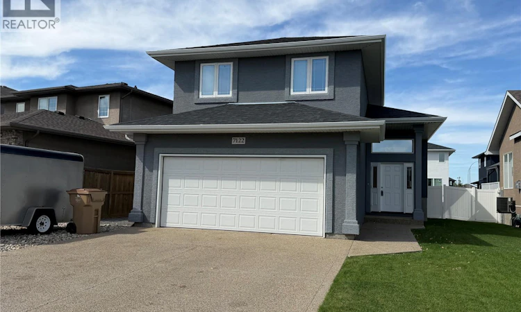 7122 Maple Vista Drive