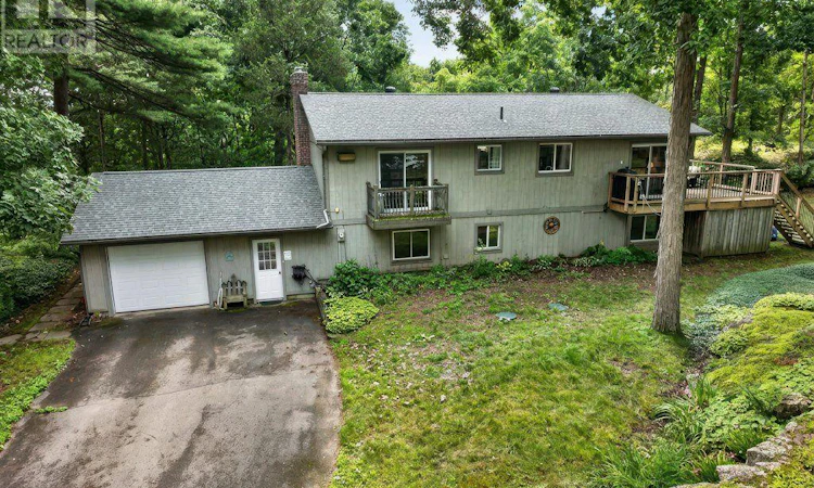 237 Old River Road