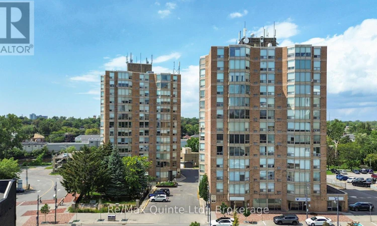 803-350 Front Street