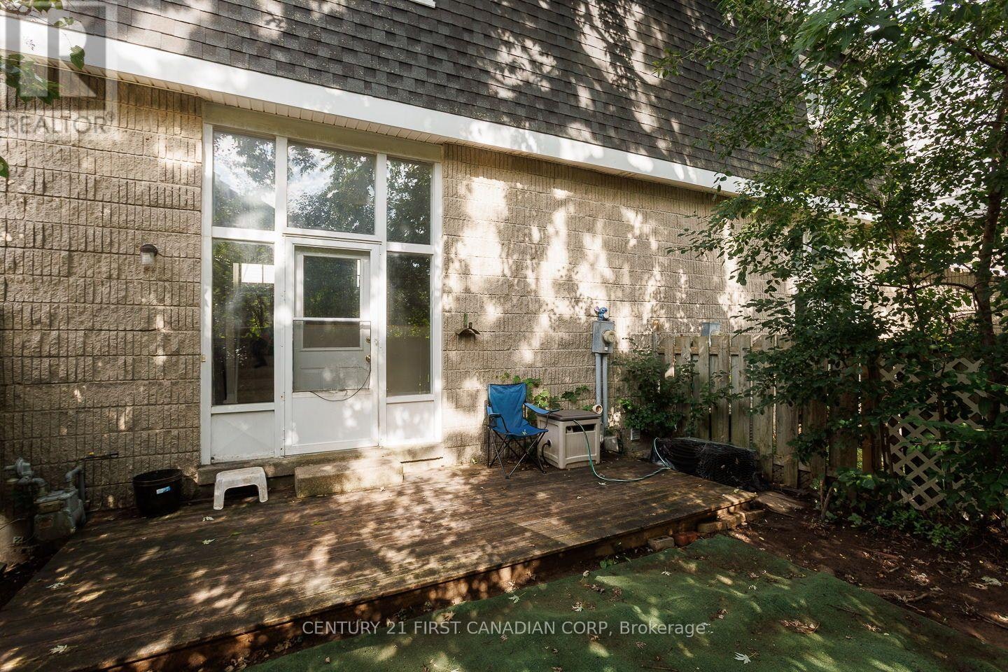 16-40 Fairfax Court, London, ON, N6G 3Y3 - 36