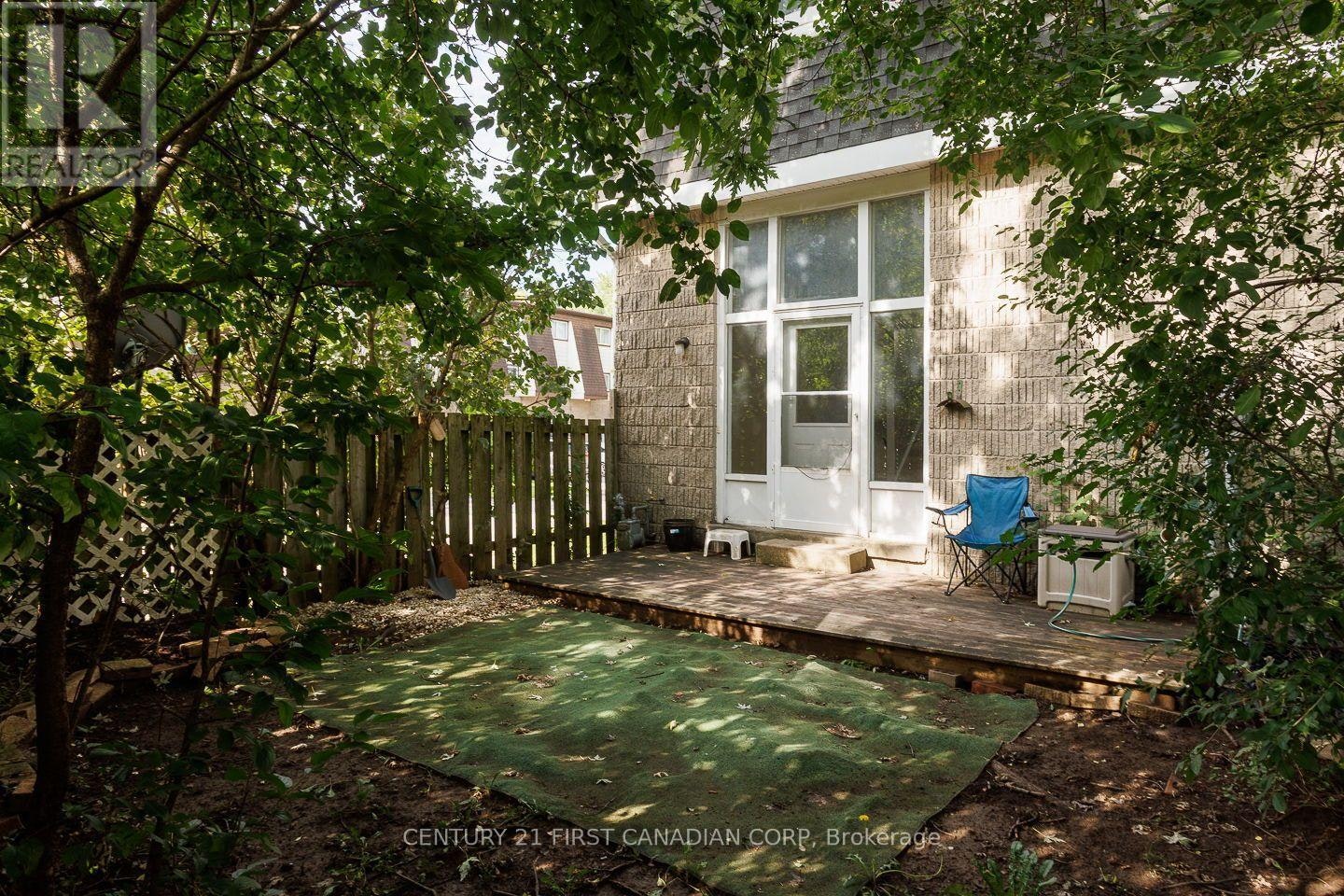 16-40 Fairfax Court, London, ON, N6G 3Y3 - 34