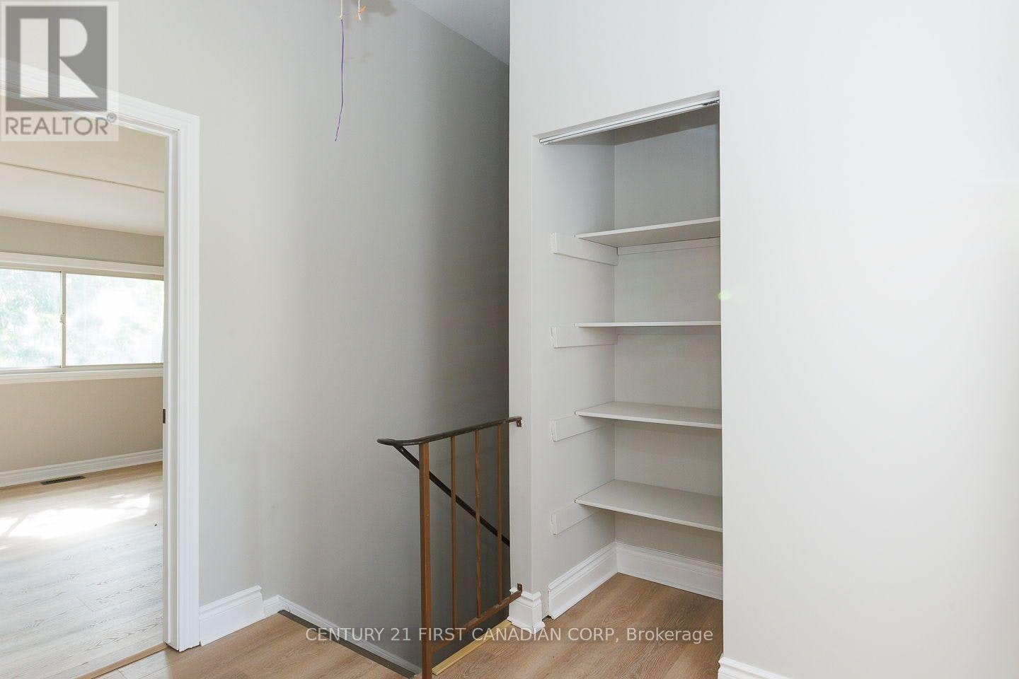 16-40 Fairfax Court, London, ON, N6G 3Y3 - 31