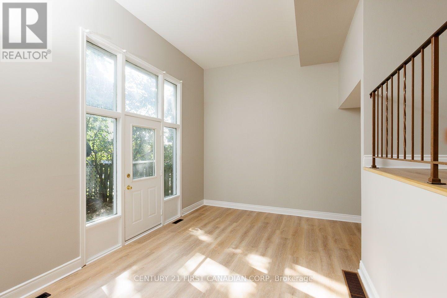 16-40 Fairfax Court, London, ON, N6G 3Y3 - 11