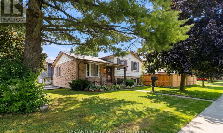 1 Vanier Place