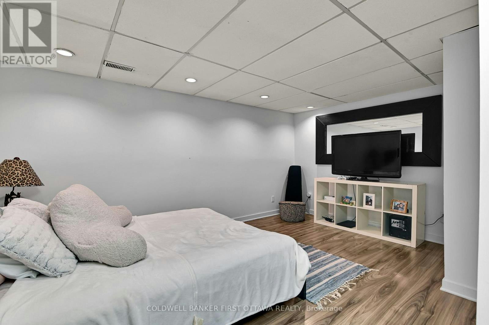 2153 East Acres Road, Ottawa, ON, K1J 9A6 - 23