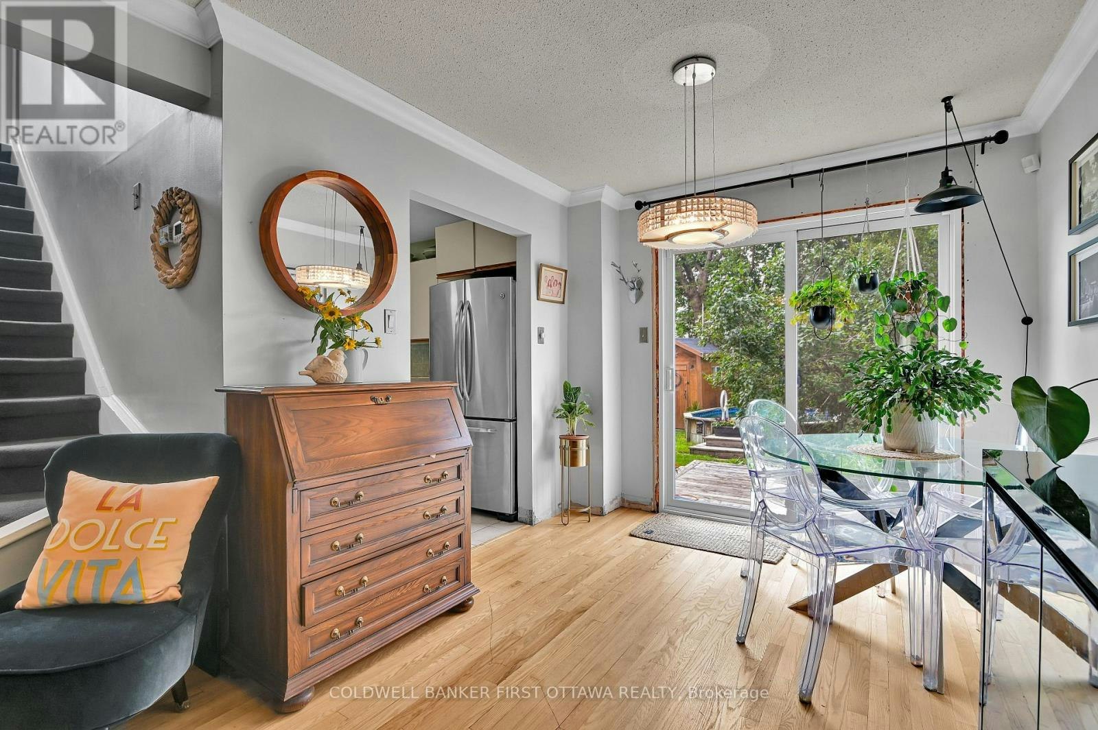 2153 East Acres Road, Ottawa, ON, K1J 9A6 - 7