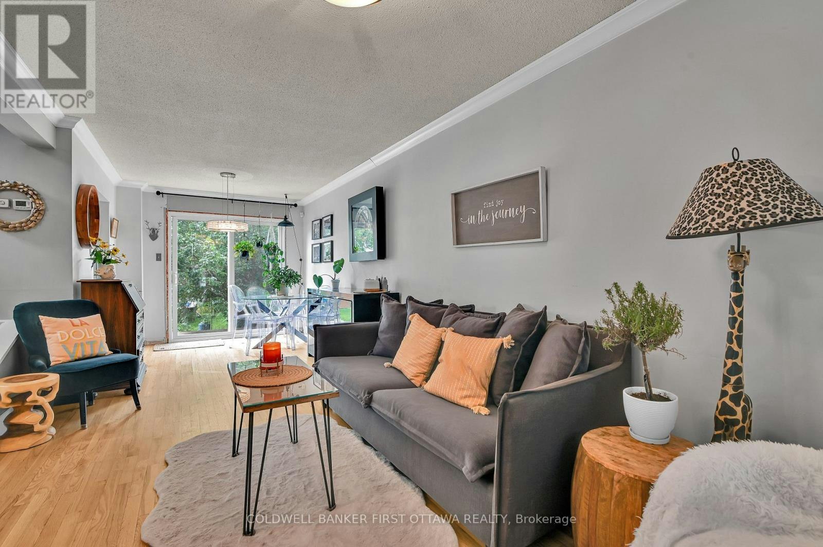 2153 East Acres Road, Ottawa, ON, K1J 9A6 - 5