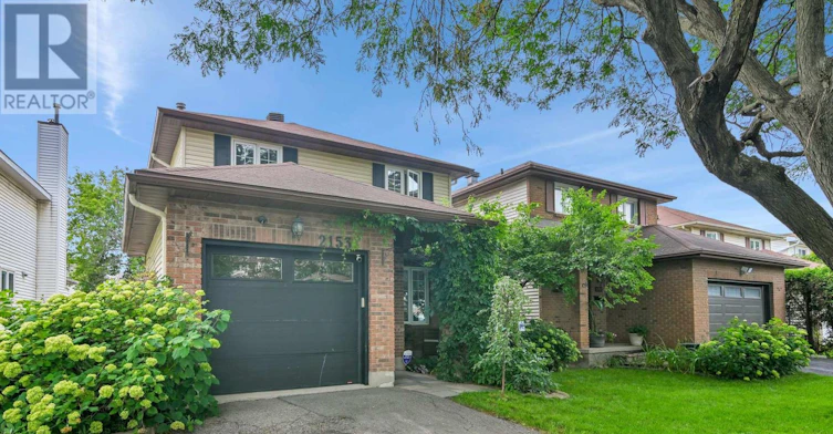 2153 East Acres Road, Ottawa, ON, K1J 9A6