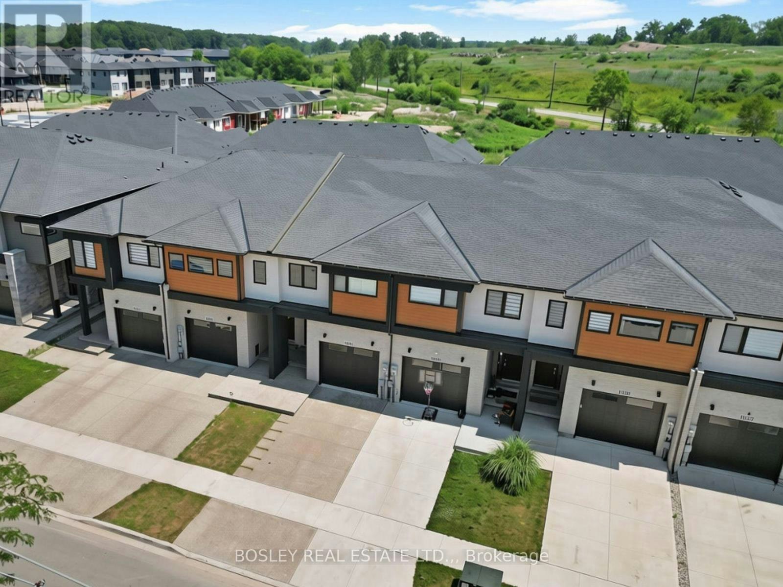 1034 Hansler Road, Welland, ON, L3C 7M5