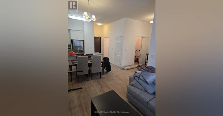 102-35 Hollywood Avenue, Toronto, ON, M2N 0A9 - 4
