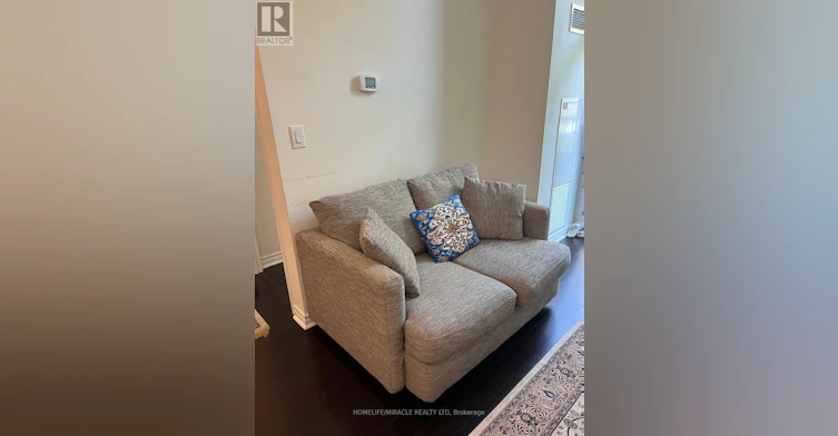 102-35 Hollywood Avenue, Toronto, ON, M2N 0A9 - 3