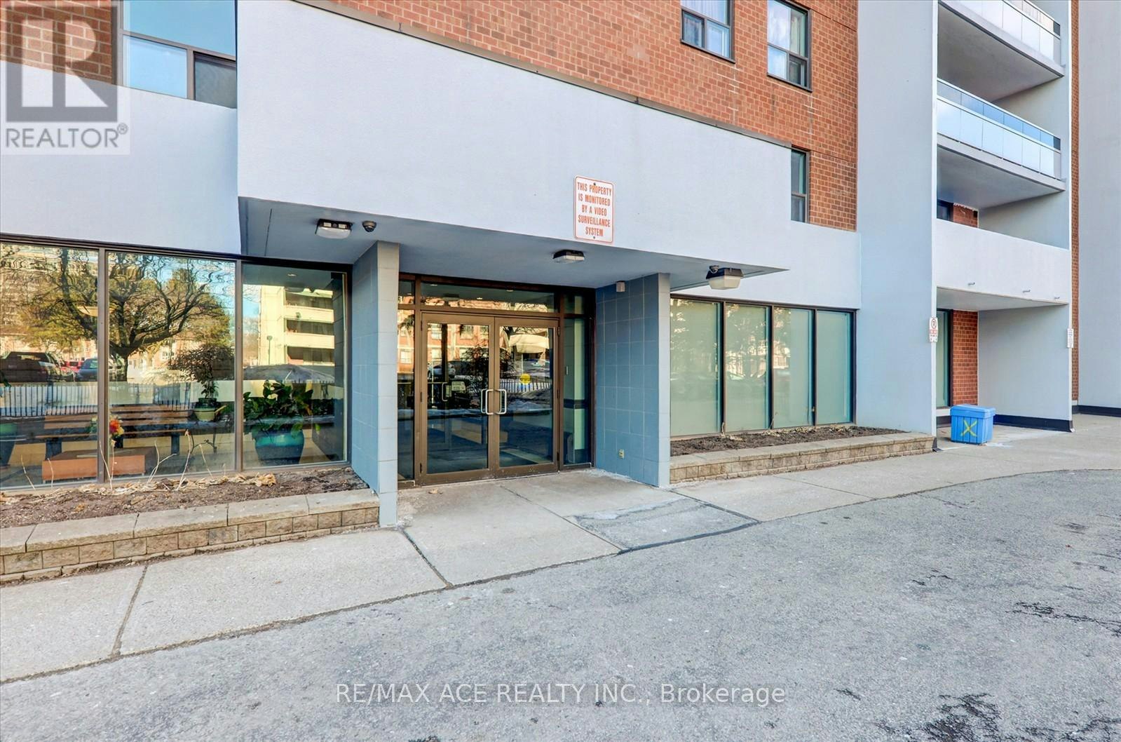 1204-1250 Bridletowne Circle, Toronto, ON, M1W 2V1 - 7