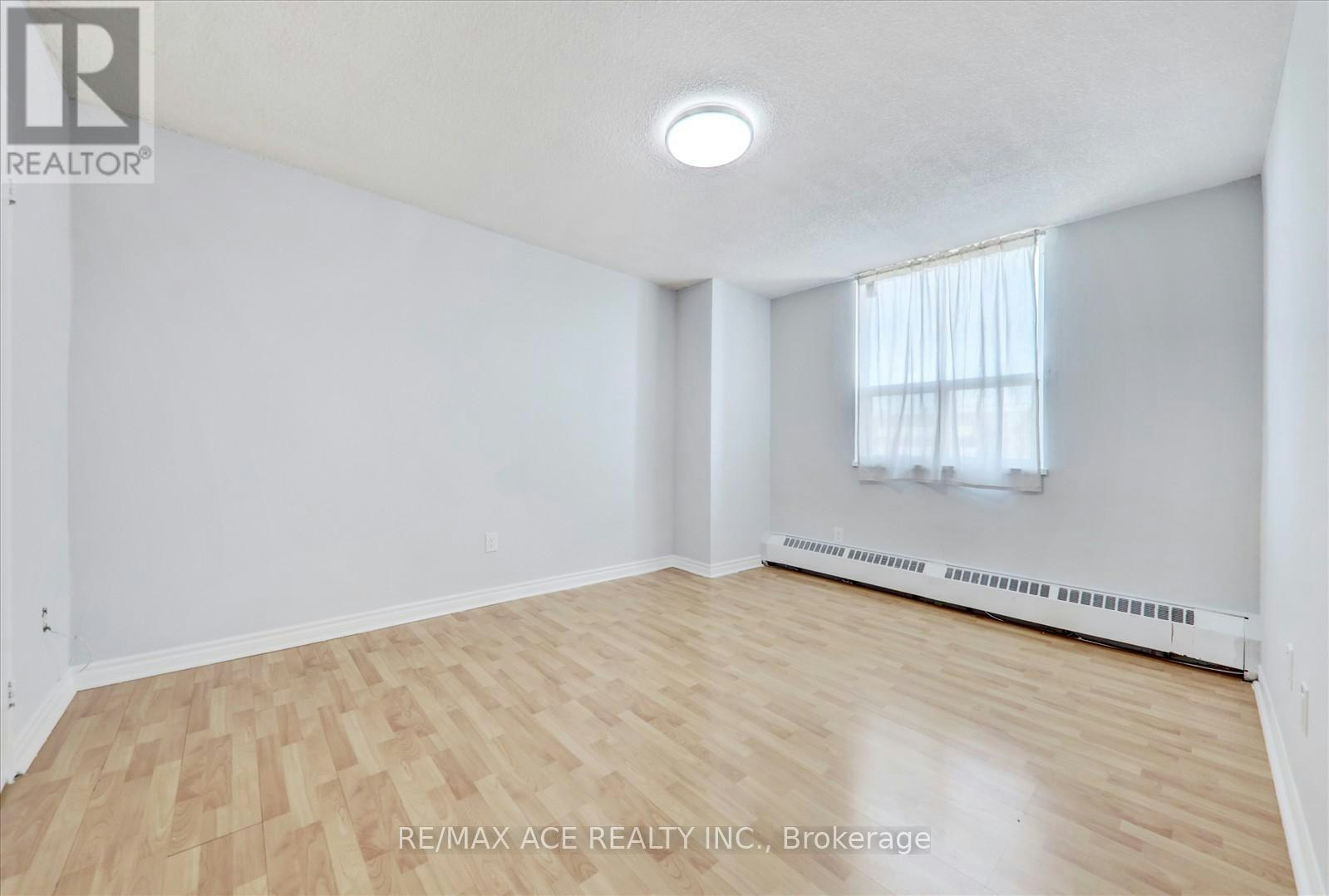 1204-1250 Bridletowne Circle, Toronto, ON, M1W 2V1 - 28
