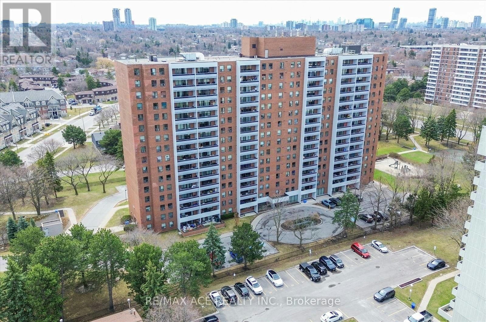 1204-1250 Bridletowne Circle, Toronto, ON, M1W 2V1