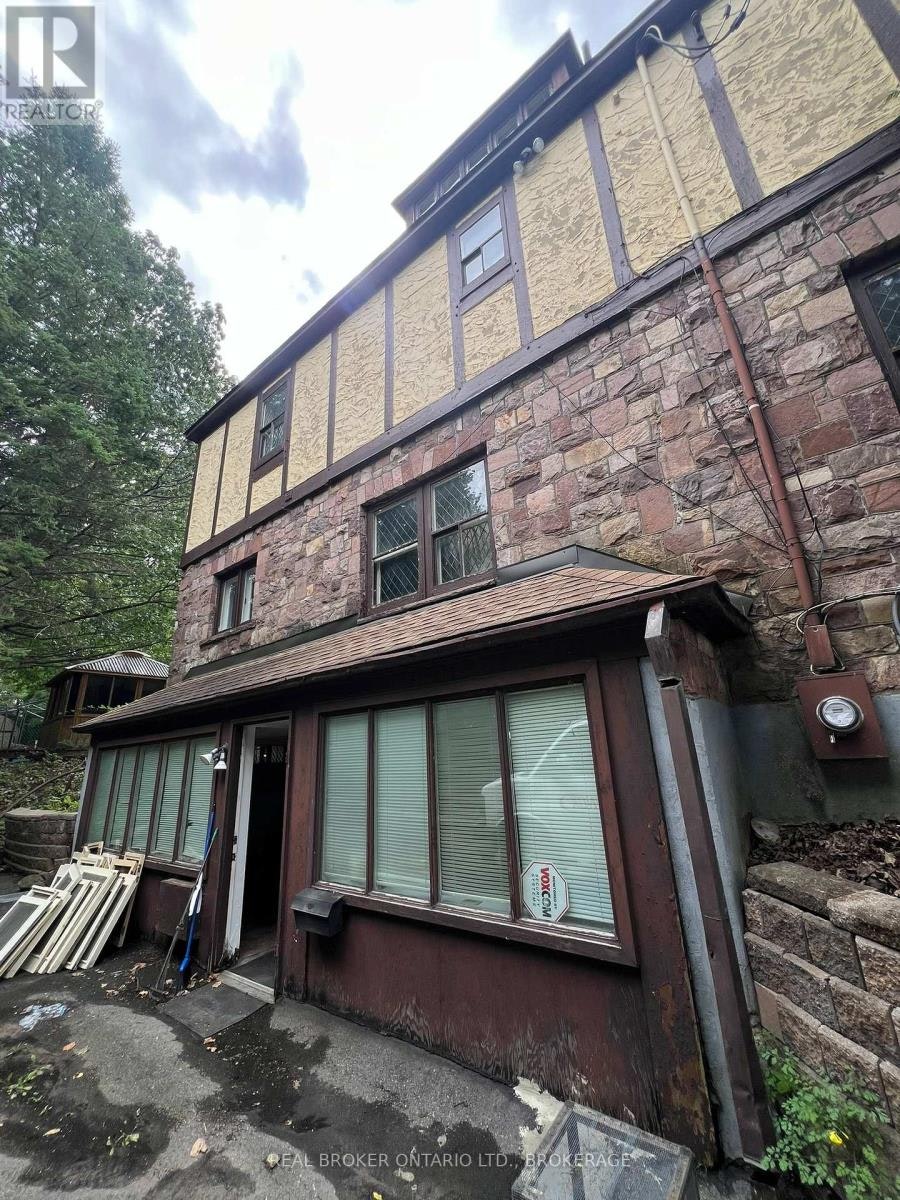 320 2nd Street E, Cornwall, ON, K6H 1Y9 - 43