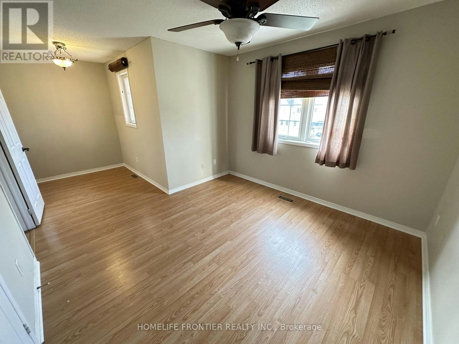 MAIN-53 Hattie Court, Georgina, ON, L4P 3Z8 - 9