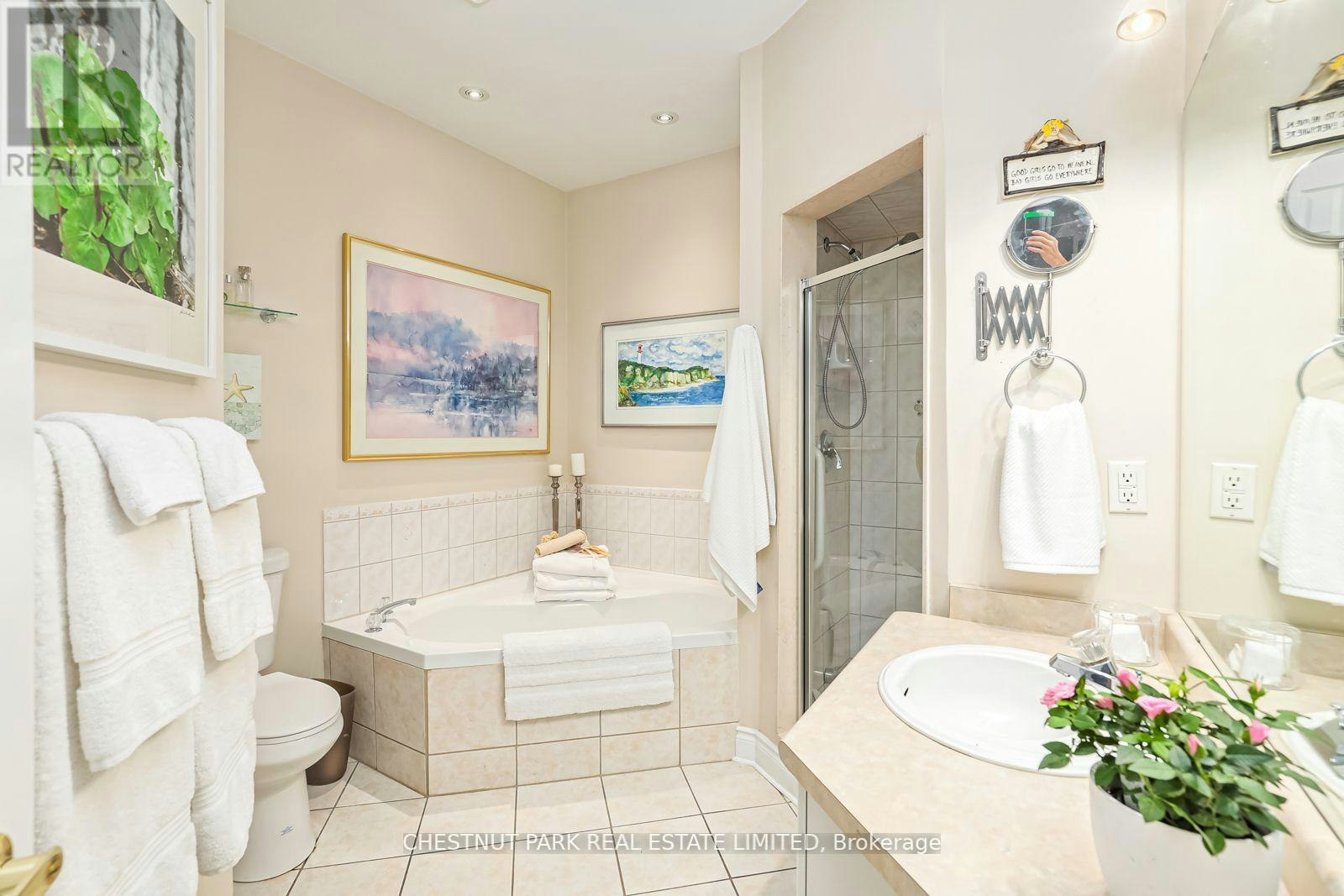 5 Cranberry Surf, Collingwood, ON, L9Y 5C4 - 16