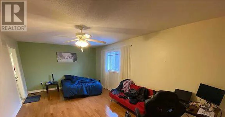 35 Mckenzie Crescent, Barrie, ON, L4N 0A9 - 12