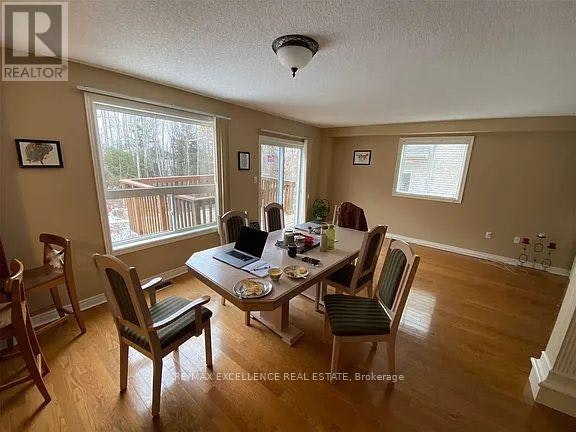 35 Mckenzie Crescent, Barrie, ON, L4N 0A9 - 3
