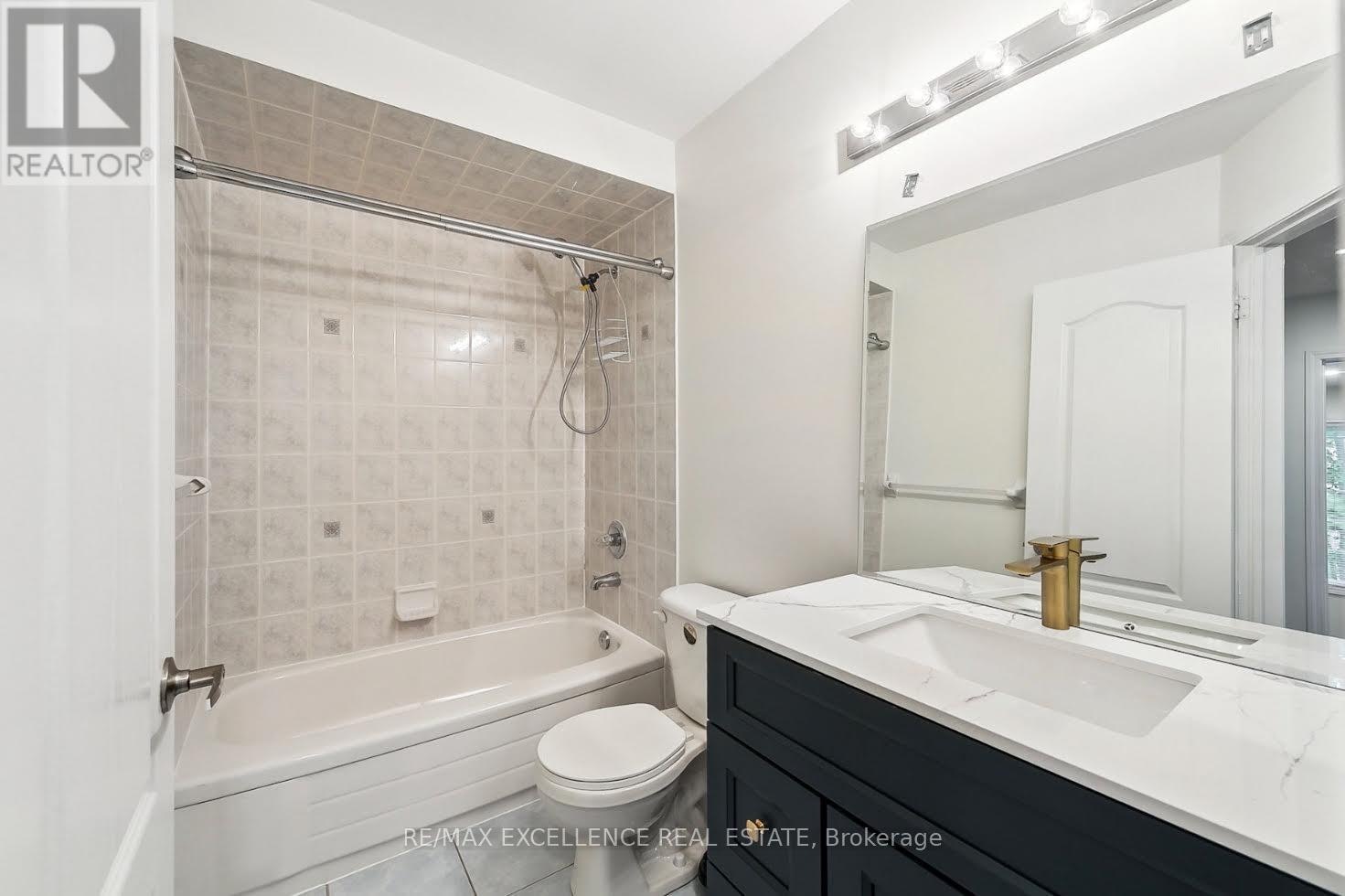 2406 Baintree Crescent, Oakville, ON, L6M 4X1 - 11