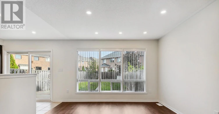 2406 Baintree Crescent, Oakville, ON, L6M 4X1 - 4