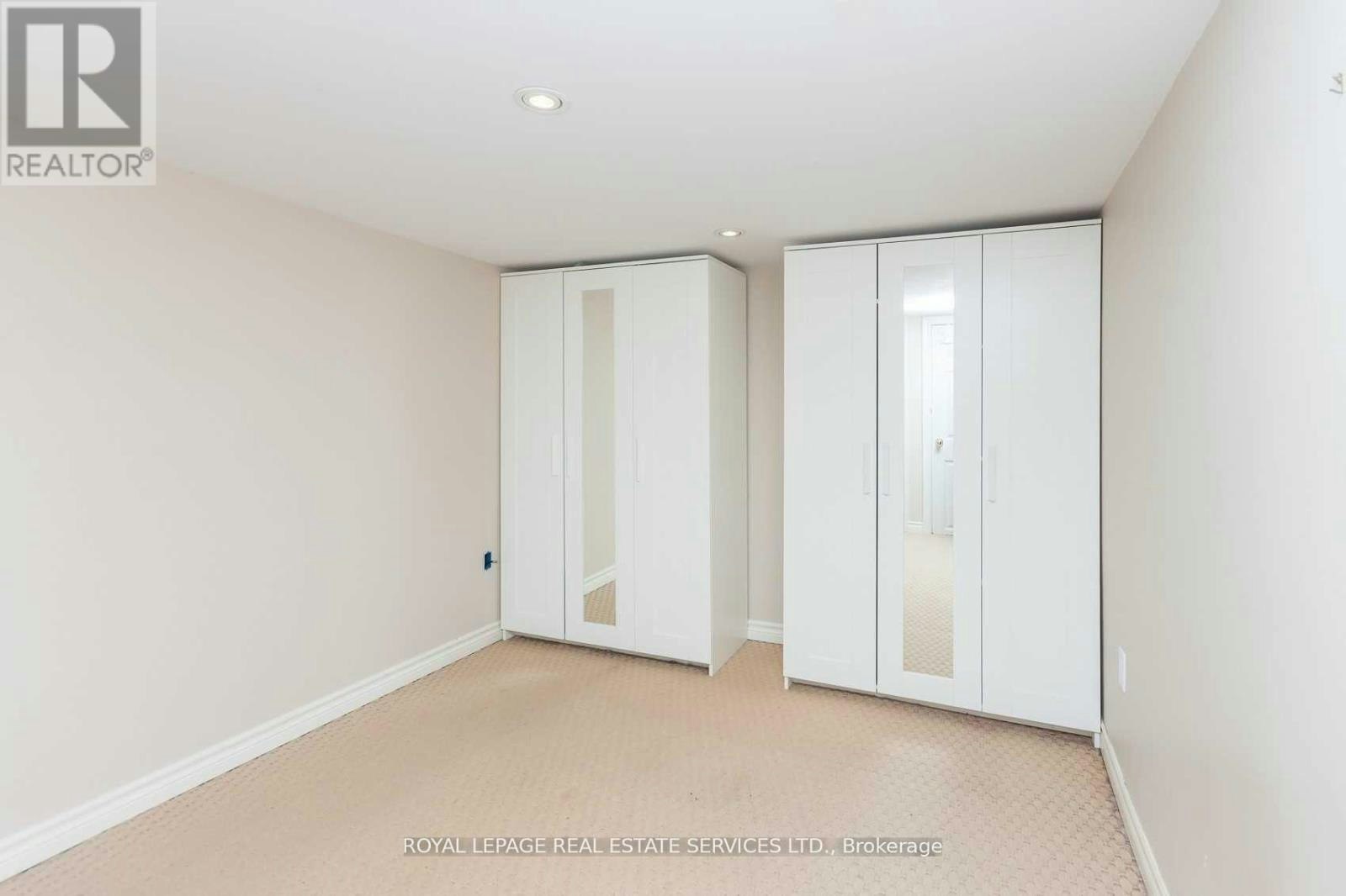 21 Belgravia Avenue, Toronto, ON, M6E 2M4 - 25