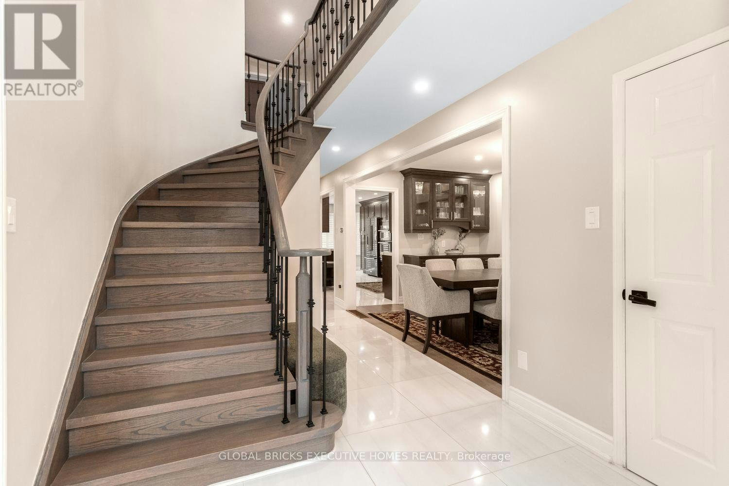 UPPER-5952 Grossbeak Drive, Mississauga, ON, L5N 6B3 - 12