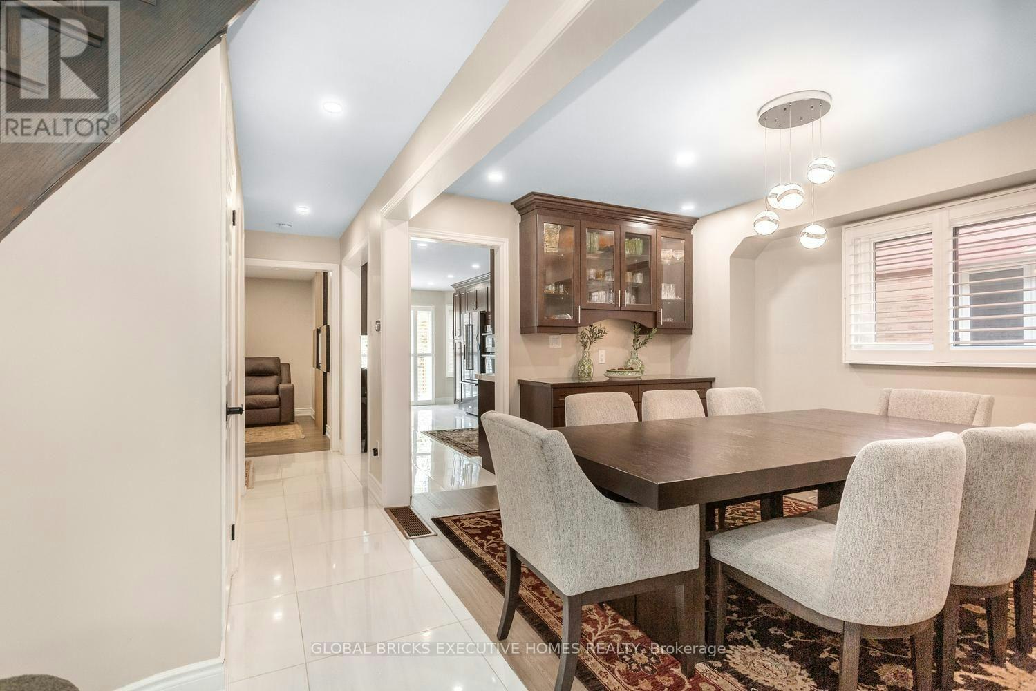 UPPER-5952 Grossbeak Drive, Mississauga, ON, L5N 6B3 - 16