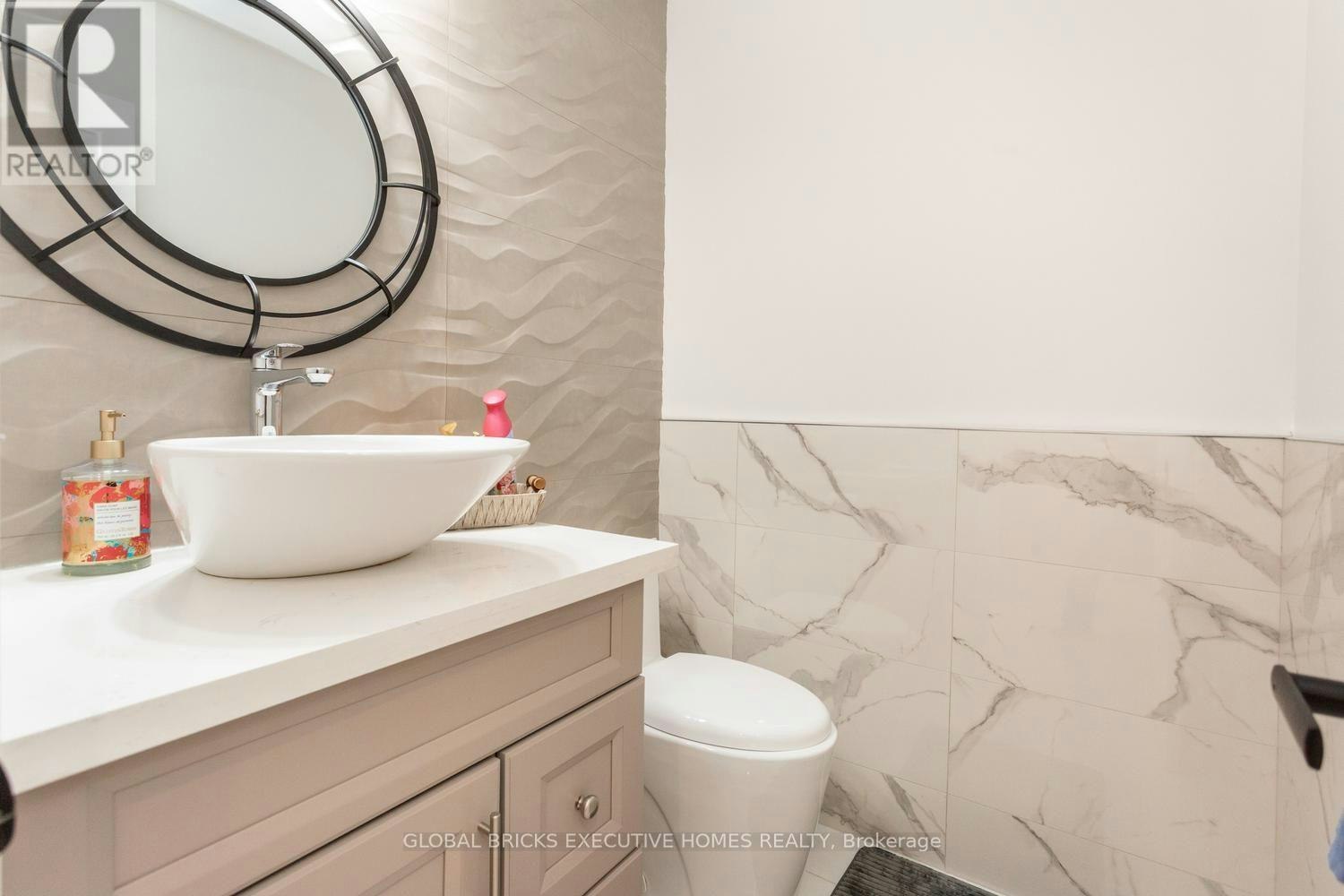 UPPER-5952 Grossbeak Drive, Mississauga, ON, L5N 6B3 - 25