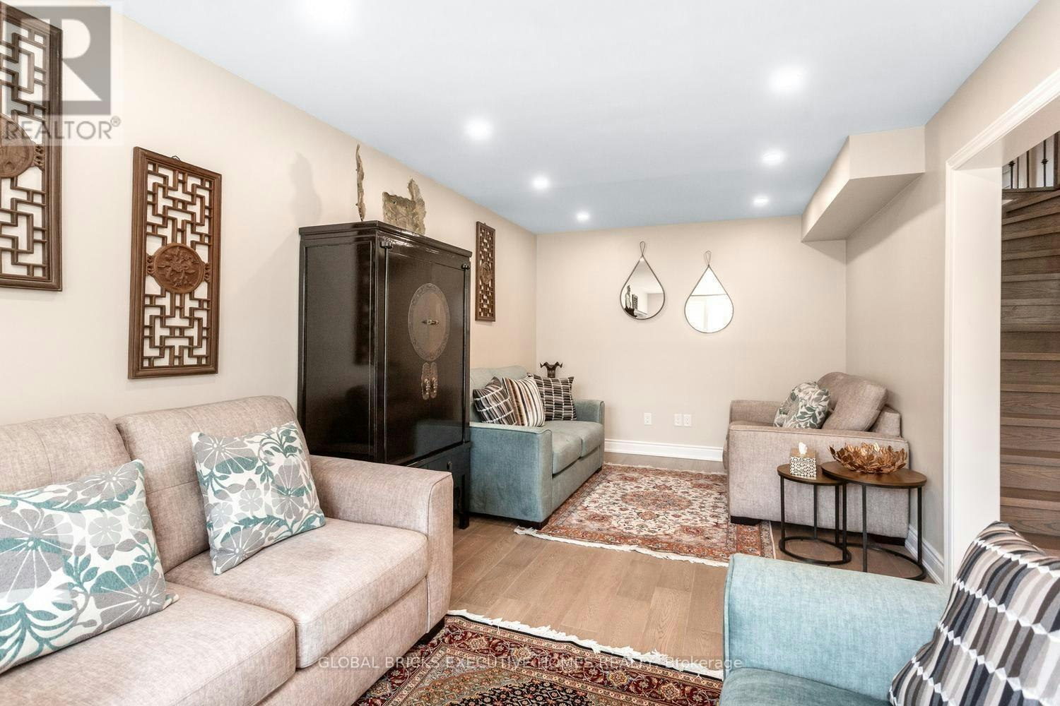 UPPER-5952 Grossbeak Drive, Mississauga, ON, L5N 6B3 - 11