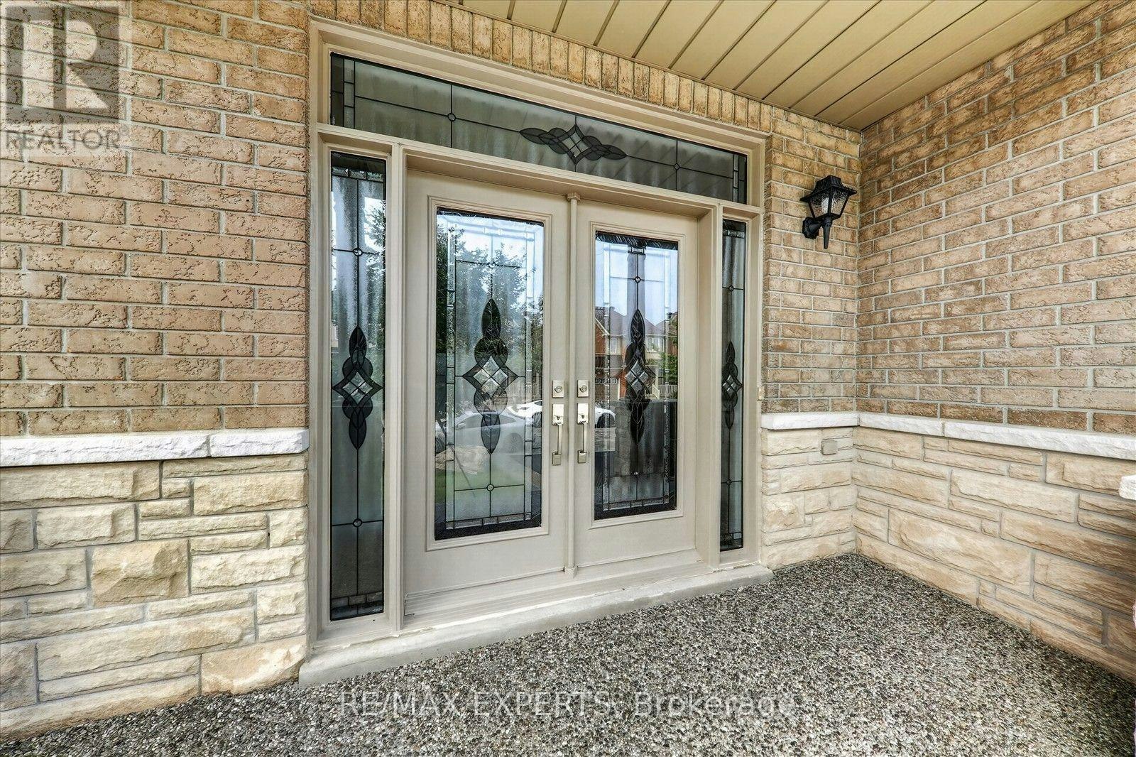 22 Arctic Willow Road, Brampton, ON, L6R 3K8 - 3