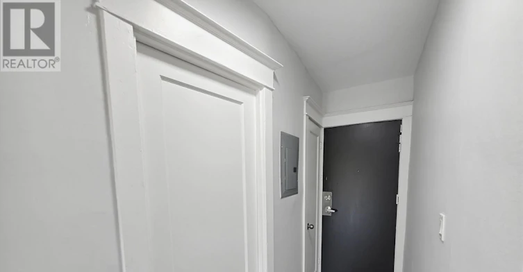 4-8 Ottawa Street N, Hamilton, ON, L8H 3Y7 - 11