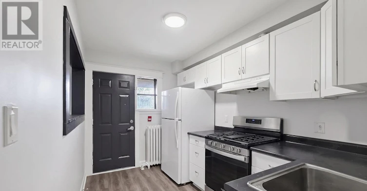 4-8 Ottawa Street N, Hamilton, ON, L8H 3Y7 - 2