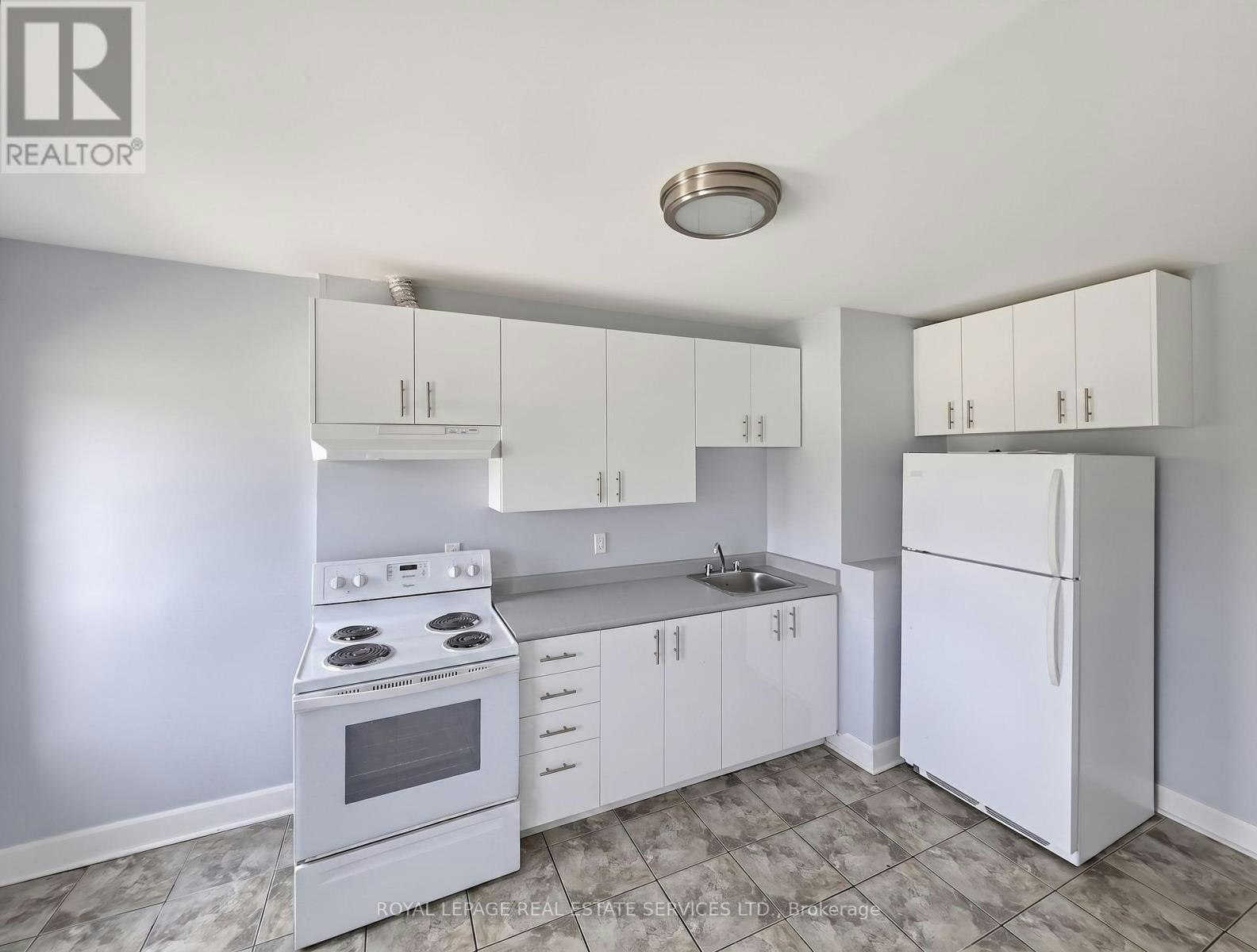 8-8 Ottawa Street N, Hamilton, ON, L8H 3Y7 - 4
