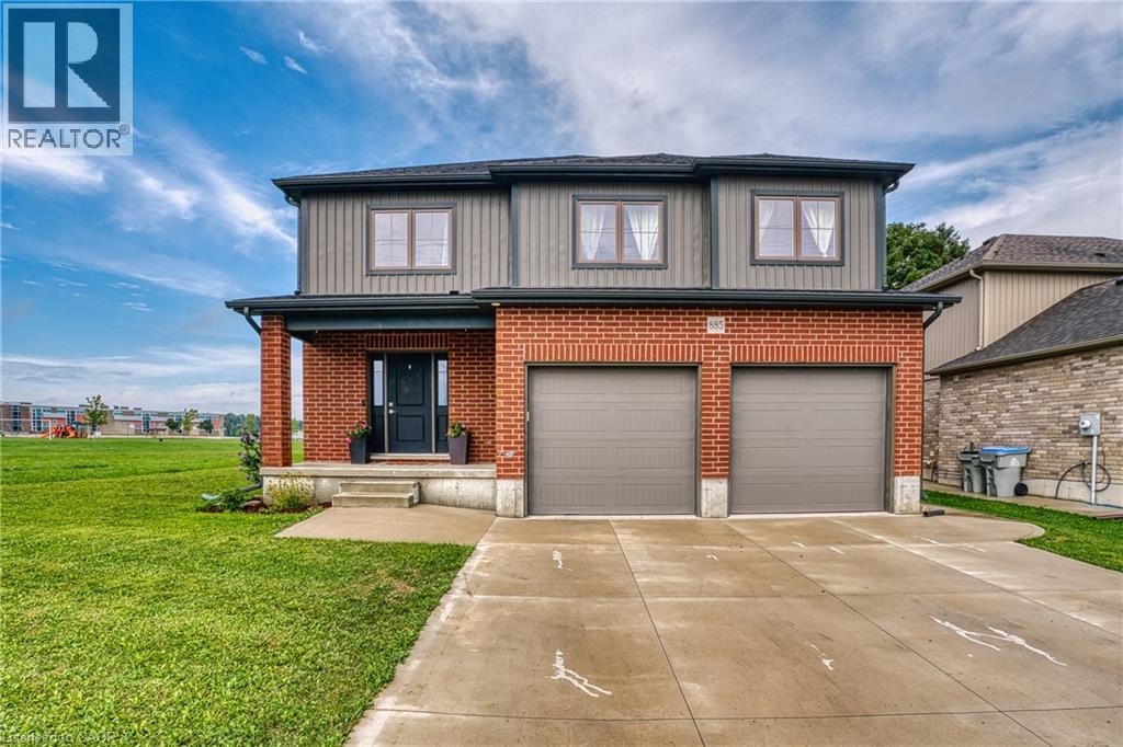 885 Binning Street W, Listowel, ON, N4W 0J7