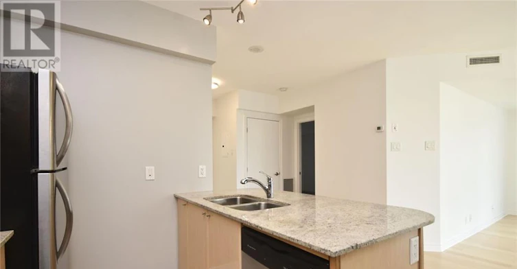 1101-445 Laurier Avenue W, Ottawa, ON, K1R 0A2 - 11