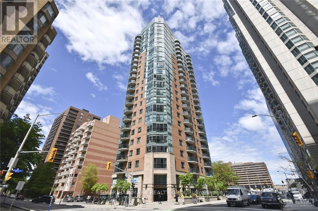 1101-445 Laurier Avenue W, Ottawa, ON, K1R 0A2