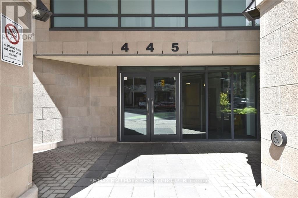 1101-445 Laurier Avenue W, Ottawa, ON, K1R 0A2 - 2