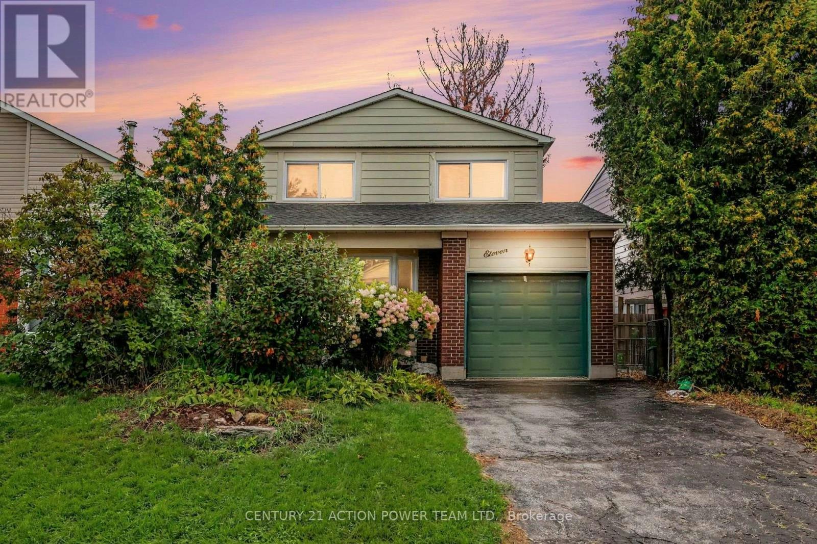 11 Riding Way, Ottawa, ON, K2M 1C3