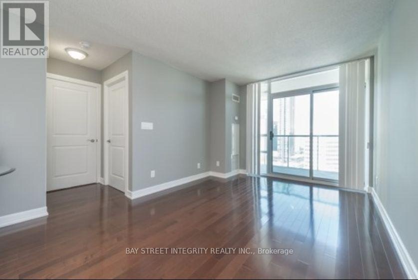 2101-16 Harrison Garden Boulevard, Toronto, ON, M2N 7J6 - 4