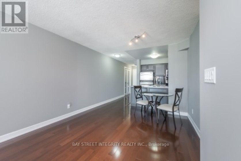2101-16 Harrison Garden Boulevard, Toronto, ON, M2N 7J6 - 3
