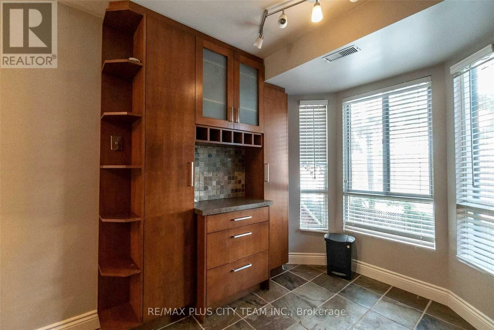 TH 8C-801 King Street W, Toronto, ON, M5V 3C9 - 4