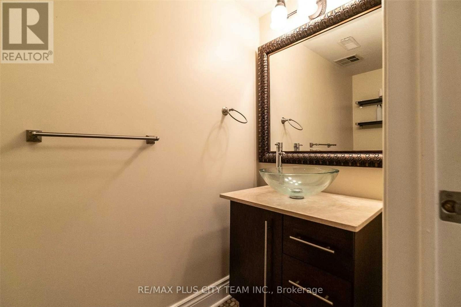 TH 8C-801 King Street W, Toronto, ON, M5V 3C9 - 11