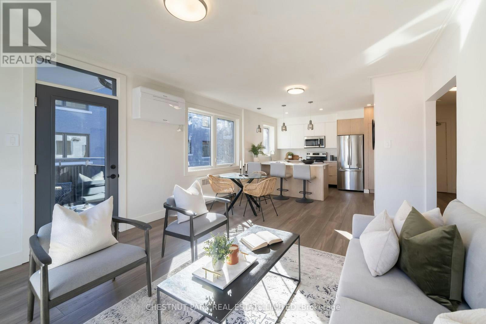 2-1476 Avenue Road, Toronto, ON, M5N 2H7 - 3