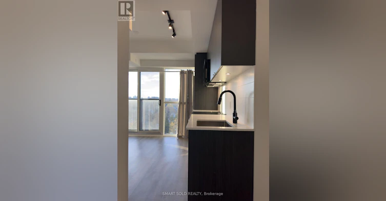 704-2369 Danforth Avenue, Toronto, ON, M4C 0B1 - 11