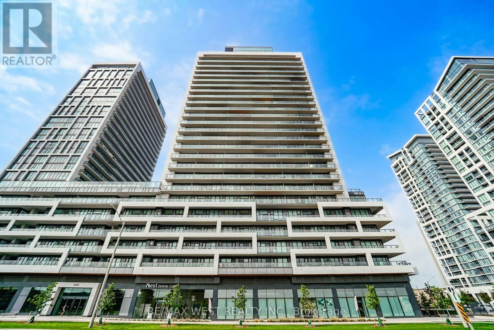 1502-8960 Jane Street, Vaughan, ON, L4K 0N9