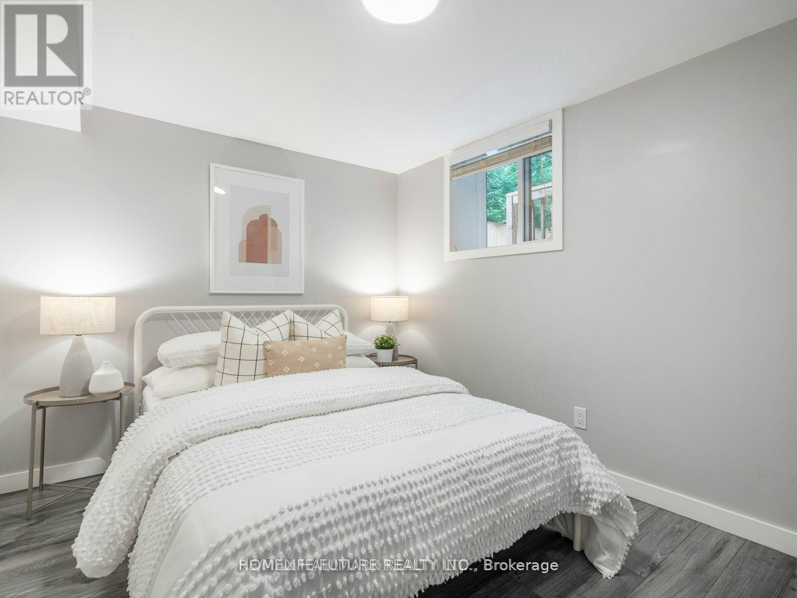 BSMT-30 Coe Hill Drive, Toronto, ON, M6S 3C8 - 5